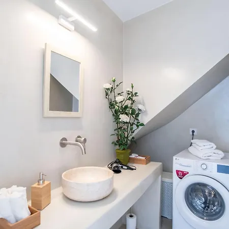 Apartment Deluxe Maisonette With Private Jacuzzi Glifades