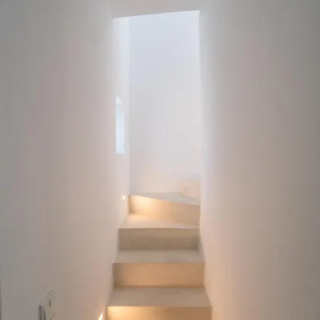 Deluxe Maisonette With Private Jacuzzi Apartment *