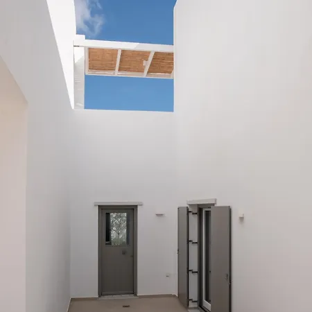 Deluxe Maisonette With Private Jacuzzi Apartment Glifades
