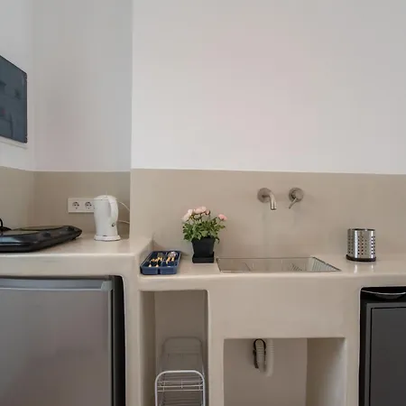 Apartment Deluxe Maisonette With Private Jacuzzi Glifades