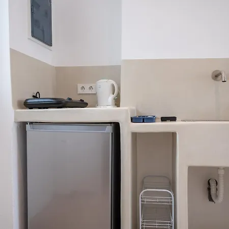 Deluxe Maisonette With Private Jacuzzi Glifades