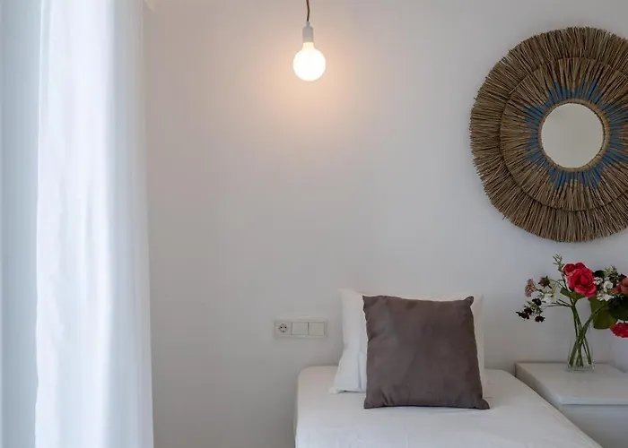 Deluxe Maisonette With Private Jacuzzi Apartment *