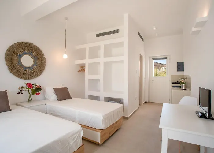 Apartment Deluxe Maisonette With Private Jacuzzi Glifades