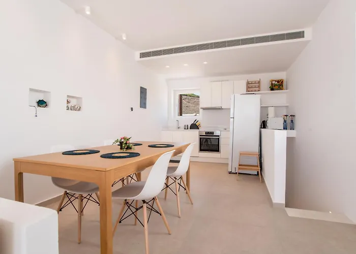 Apartment Deluxe Maisonette With Private Jacuzzi *