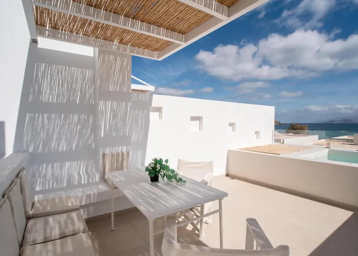 Apartman Deluxe Maisonette With Private Jacuzzi Glifades