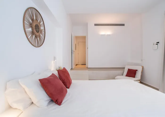 Deluxe Maisonette With Private Jacuzzi Apartment *